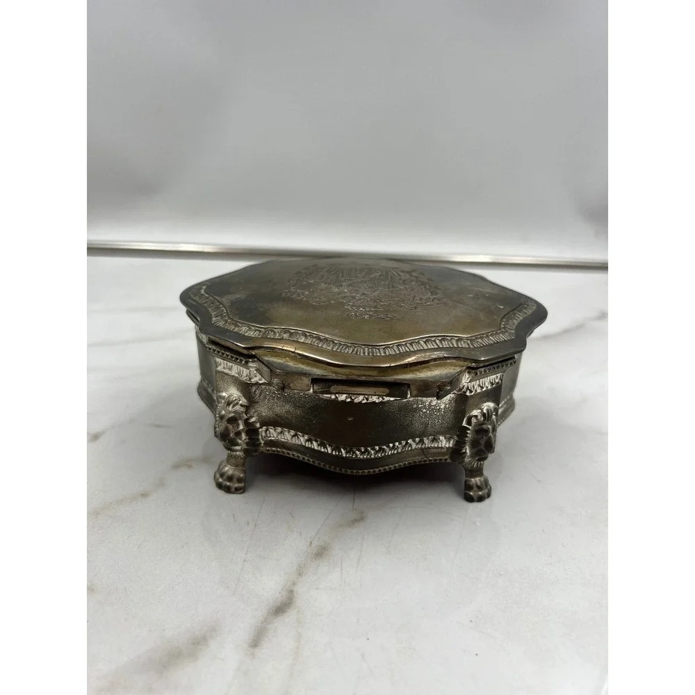 VTG Footed Silver Tone Jewelry Trinket Box Coat of Arms Crest Lion Legs
